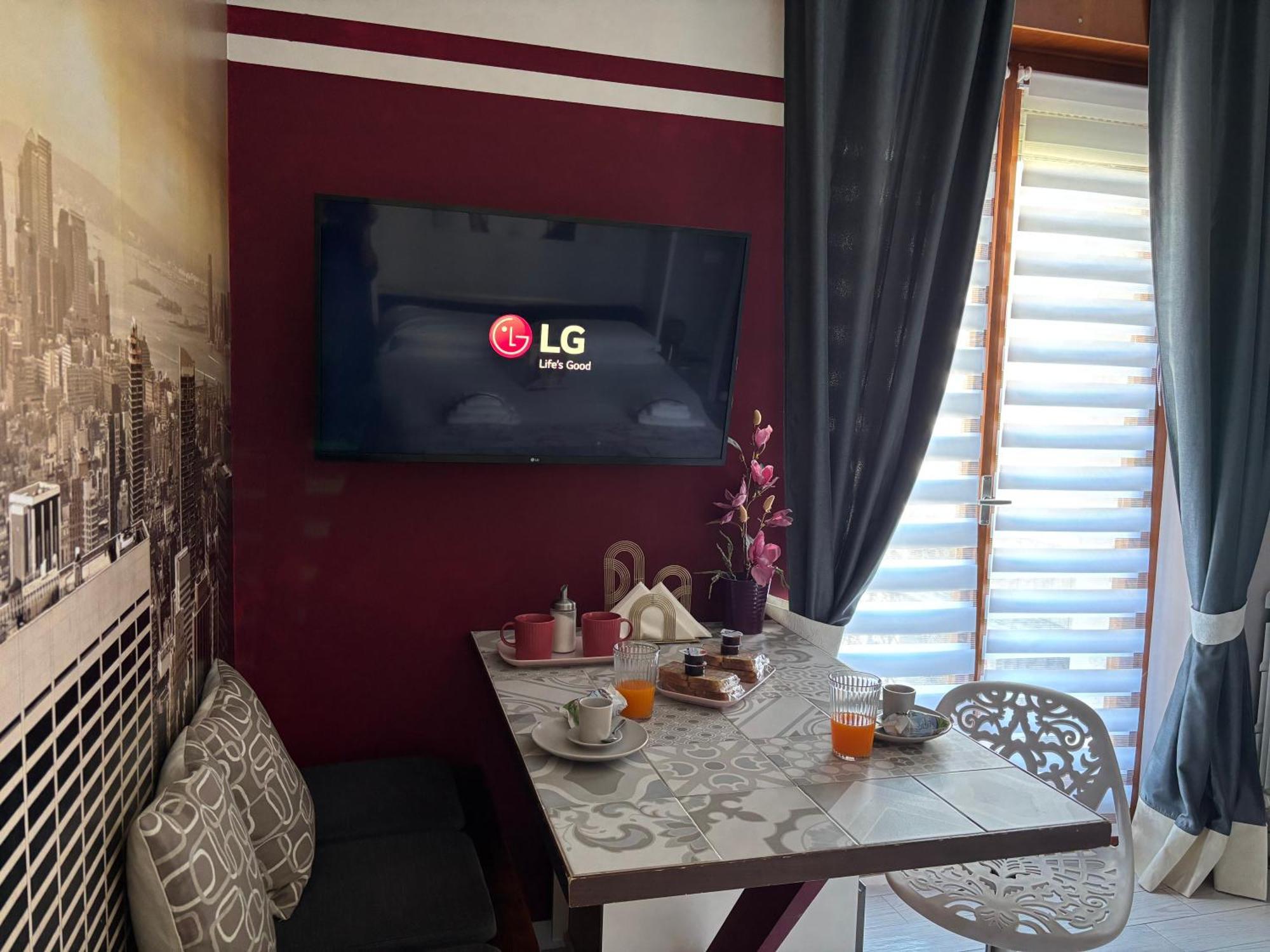 Studio Flat Policlinico G B Rossi Borgo Roma فيرونا المظهر الخارجي الصورة