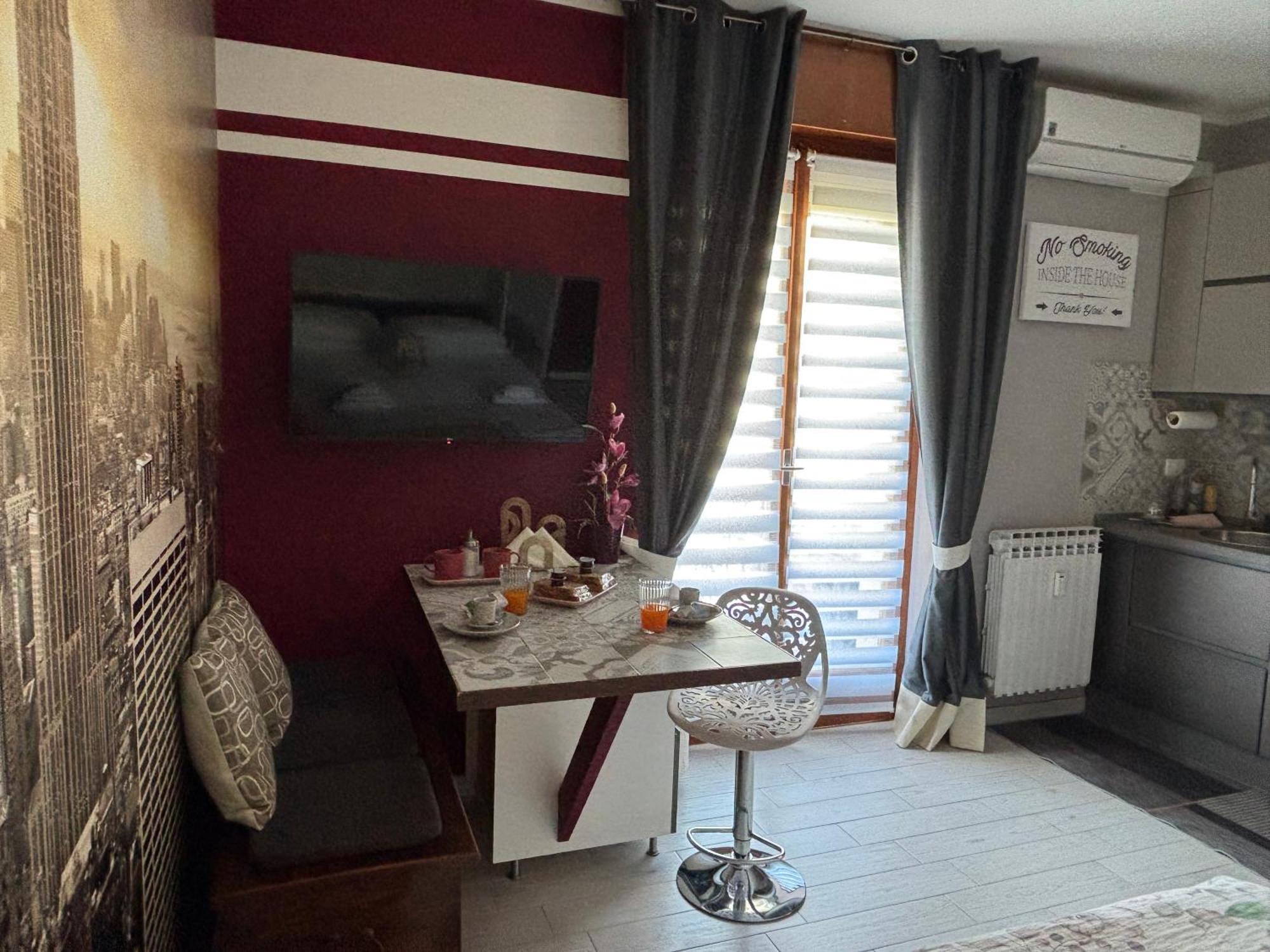Studio Flat Policlinico G B Rossi Borgo Roma فيرونا المظهر الخارجي الصورة