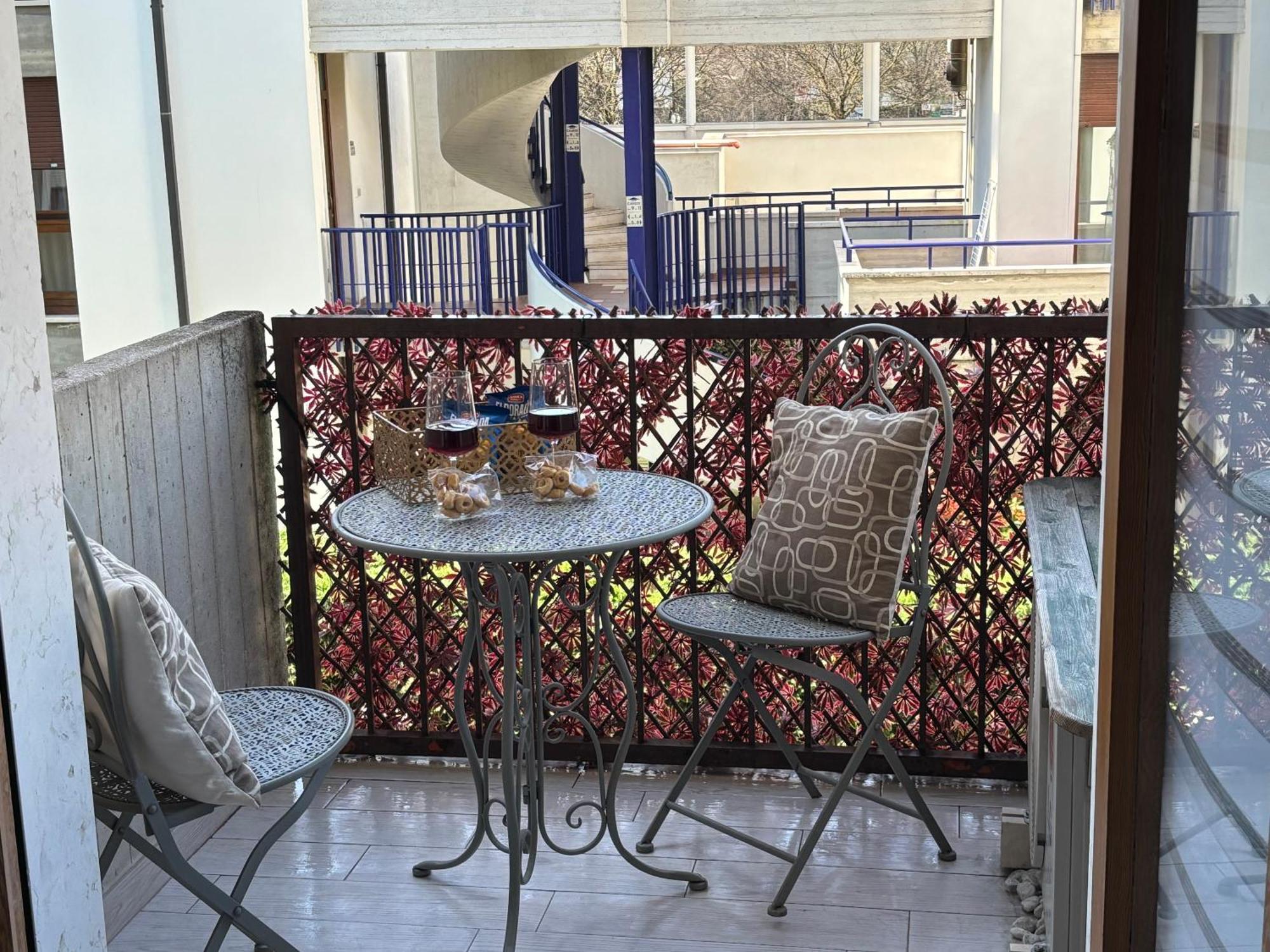 Studio Flat Policlinico G B Rossi Borgo Roma فيرونا المظهر الخارجي الصورة
